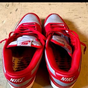 Retro Medium Grey Varsity Red Unlv (2021)